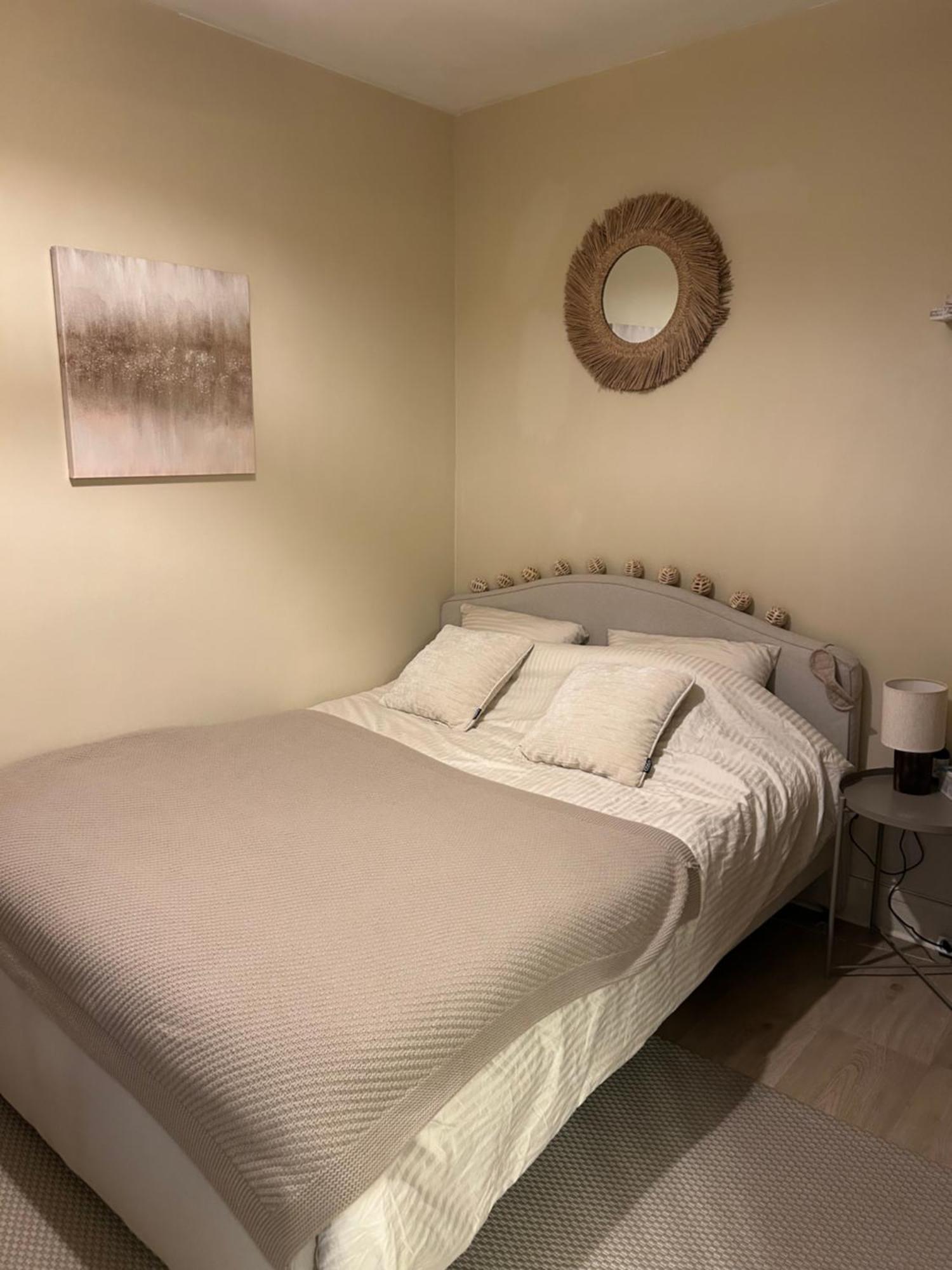Studio Entierement Renove Avec Balcon Place De La Bastille Paris Eksteriør billede